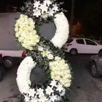 تاج گل پایه فلزی چوبی جام دسته و سبدگل فانتزی|گل و گیاه طبیعی|تهران, سیمای ایران|دیوار