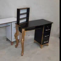 میز کاشت ناخن