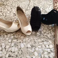 فروش دو جفت کفش