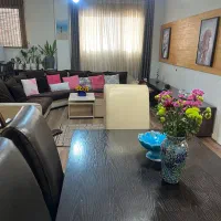 60 متری پر از نور