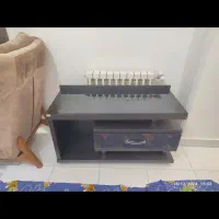 میز تلویزیون شیک وخوشرنگ تمیز لوکس