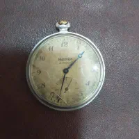 ساعت قدیمی روسی سالم قدمت بالای ۷۰ سال