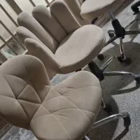 صندلی و میز