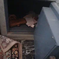 گاوصندوق|کلکسیون اشیاء عتیقه|ارومیه, |دیوار