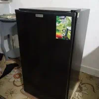 یخچال هتلی  6فوت پلار صفردرحد.۱۸ماه ضمانت