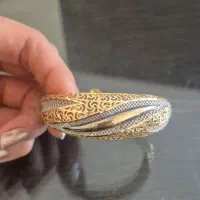 دستبند و النگوی طلا