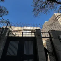 ویلایی/سه طبقه بنا/دانش اموز/فرهنگ