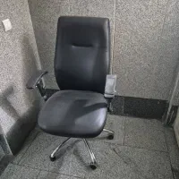 صندلی اداری و دفتری