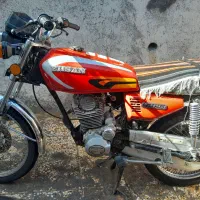 موتور سیکلت ۲۰۰