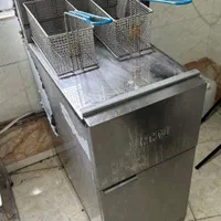 فر پیتزا کباب پز تابشی کالباسبر و تاپینگ تکی و کلی|کافیشاپ و رستوران|ایلام, |دیوار