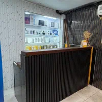 میز چوبی مناسب برای دفاتر و کافه