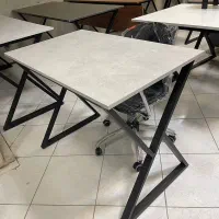 میز پایه مثلثی کشودار|میز تحریر و کامپیوتر|مشهد, سرافرازان|دیوار