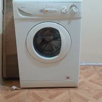 ماشین لباسشویی سالم در حد نو