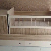 تخت نوزاد نوجوان|تخت و صندلی بچه|اصفهان, شاهزید|دیوار