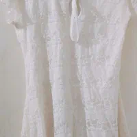 تعدادی لباس در حد نو|لباس|کیش, |دیوار