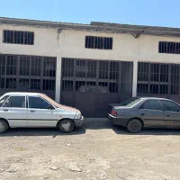۴ دهنه مغازه بر گاراژ و داخل گاراژ
