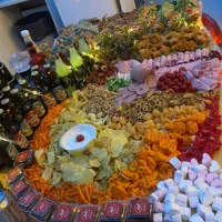 خدمات میز آرایی و فینگر فود