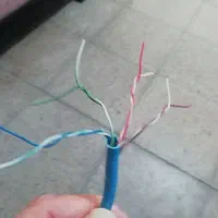 حدود ۳۰۰ متر کابل شبکه ۴زوج آمریکایی|مودم و تجهیزات شبکه|همدان, |دیوار