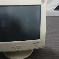 مانیتور ال جی کاملا سالم و در حدنو