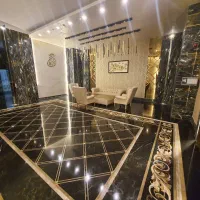 ۱۳۰ متر/۳خواب/لوکس/نوساز/تهاتر با واحد و ماشین