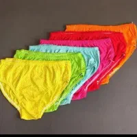 لباس زیر زنانه