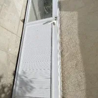 درب سرویس بهداشتی