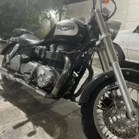 تریومف هزار سی سی