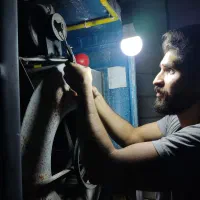 برق کشی و سرویس کولر و پکیج