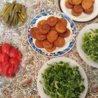 کتلت و فلافل خانگی تازه سرخشده و آماده مصرف|خوردنی و آشامیدنی|شیراز, شهرک کوشکک|دیوار