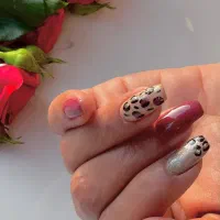 کاشت و ترمیم ناخن|خدمات آرایشگری و زیبایی|صومعهسرا, |دیوار