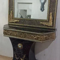 آینه و کنسول