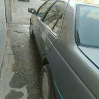 خودروسواری پژو روا