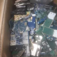 خرید برد ضایعاتی گوشی