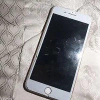 اپل iPhone 8 Plus با حافظهٔ ۶۴ گیگابایت
