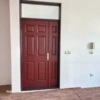 درب ورودی سالن و اتاق خواب