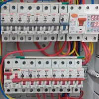 برقکار  محافظ برق فاز۸ پردیس