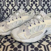 کتونی استوک اورجینال FILA سایز ۴۱