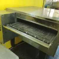 فر ریلی پیتزا دهنه ۷۰ بسیار تمیز مرتب در حد نو