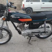 موتور سیکلت پیشرو