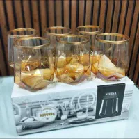 نیم لیوان لب طلایی عیلی