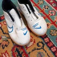 چند جفت کفش پسرانه از 6تا 9سال