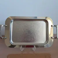 سینی،قندان