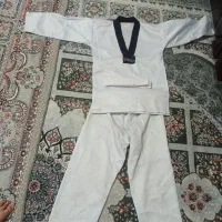 لباس ژیمناستیک و تکواندلو