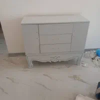 میز و کمد