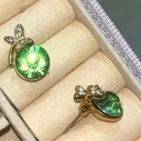 گوشوارههای رنگ ثابت ترک