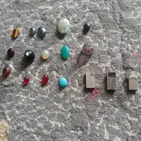 باسلام سه تا فلش با 13 تانگین به فروش میرسد