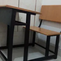 نیمکت دانش آموزی یک نفره