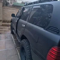 لندکروز ۲۰۰۶ هشت سیلندر