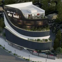 پیش فروش بازار تخصصی طلا و موبایل سر چهار بانده