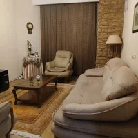 مبل 5 نفره در حد نو همراه ۳عدد عسلی